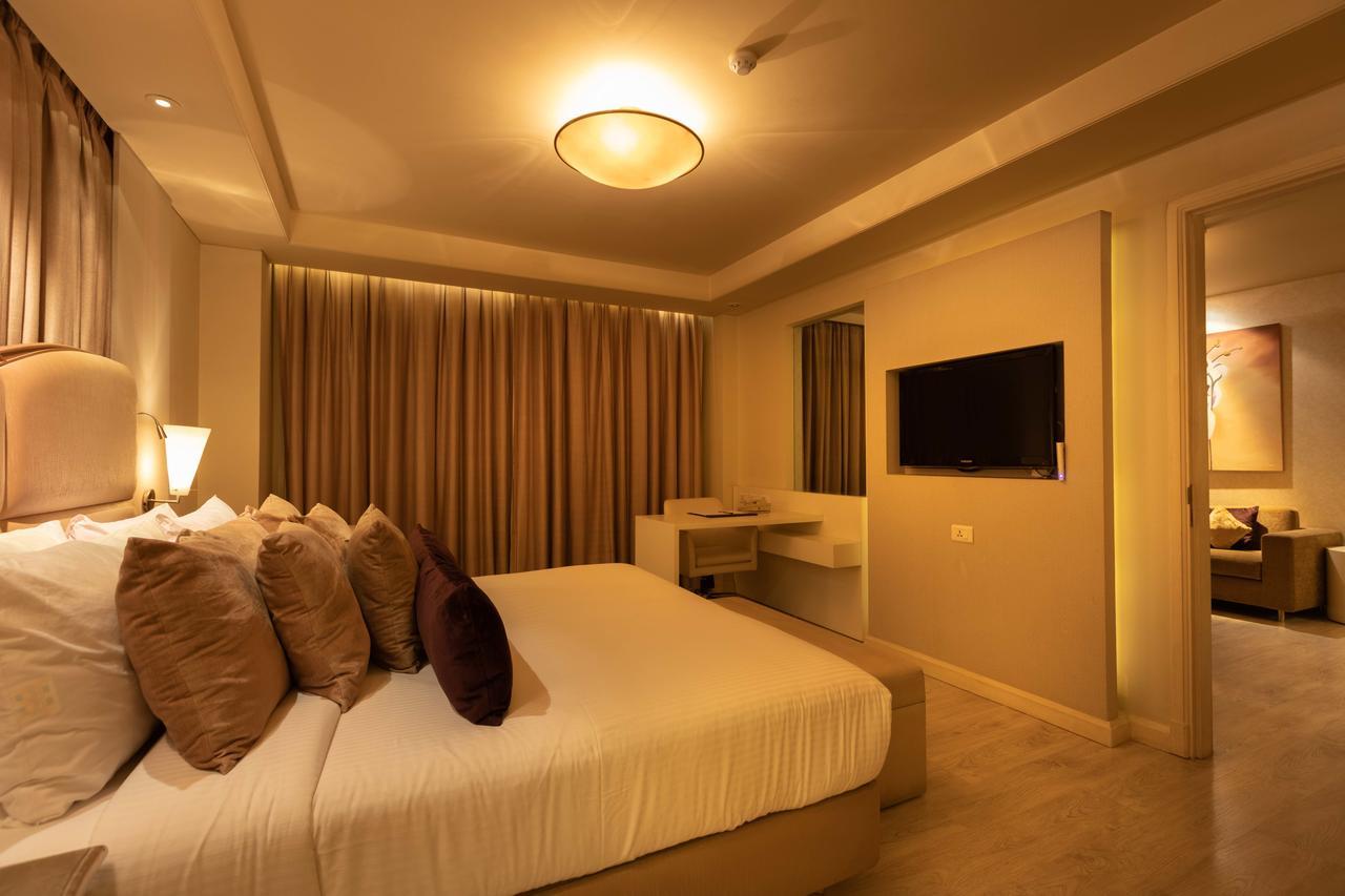 Clarens Hotel Gurgaon Zewnętrze zdjęcie